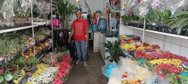 Floristas - Edmilson Souza Rodrigues - da Olímpio Vital em feira de santana ft paulo josé acorda cidade3