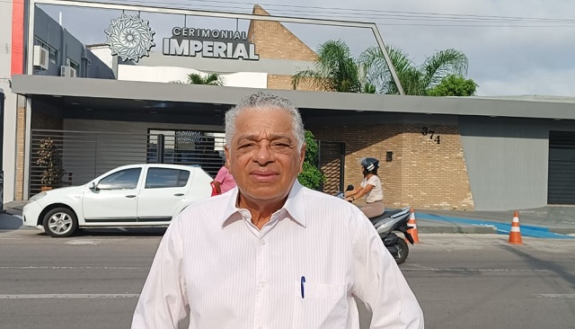 Ex-prefeito Tarcísio Pimenta