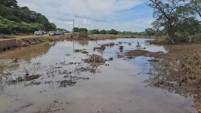 Governador inicia visita a municípios do Oeste baiano afetados pelas chuvas