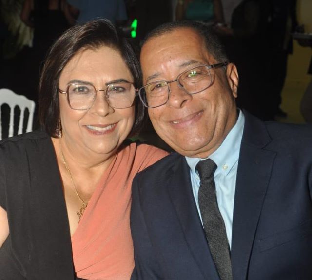 Edna Fonseca e o esposo Dilton Coutinho