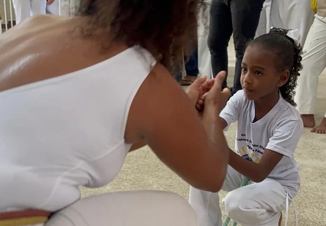 ACEB - Projeto valoriza Capoeira em Escola Estadual no bairro de Valéria