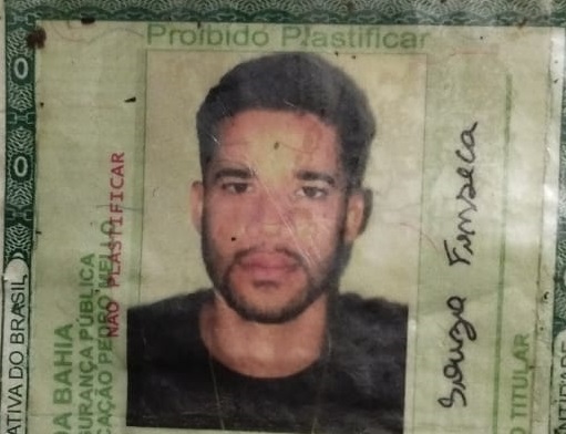 Jovem é assassinado em calçada de residência no bairro Parque Ipê