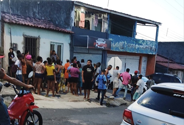 Homicídio no bairro Santo Antônio dos Prazeres