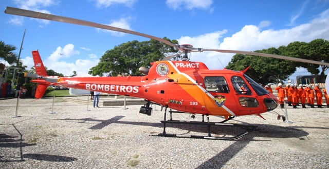 Helicóptero dos bombeiros