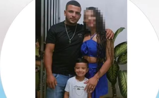 Pai e filho morrem após batida entre carro e caminhão em estrada do oeste da Bahia