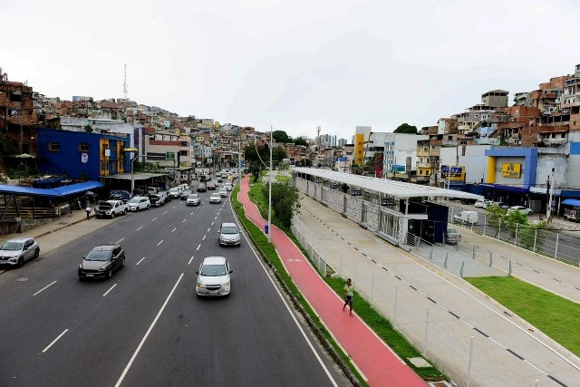 Abertura da Estação BRT Vasco da Gama em Salvador é suspensa após furto de cabos de energia