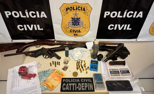 Polícia civil cumpre mandados de prisão em Feira de Santana -