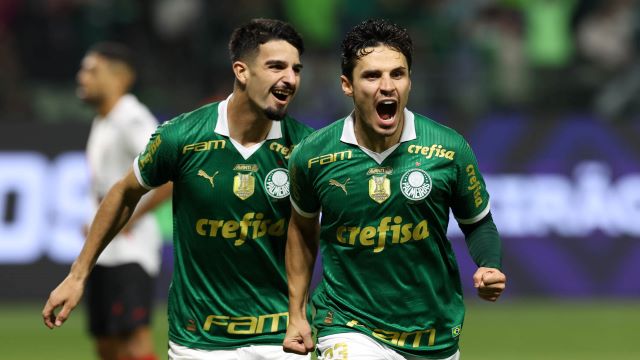 Palmeiras bate o Atlético-GO